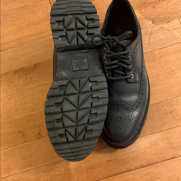 Cole Haan Black Leather Brogues - Picture 3 of 3
